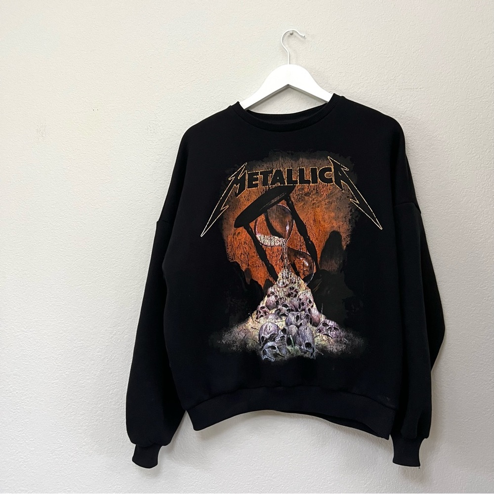 Metallica sweatshirt